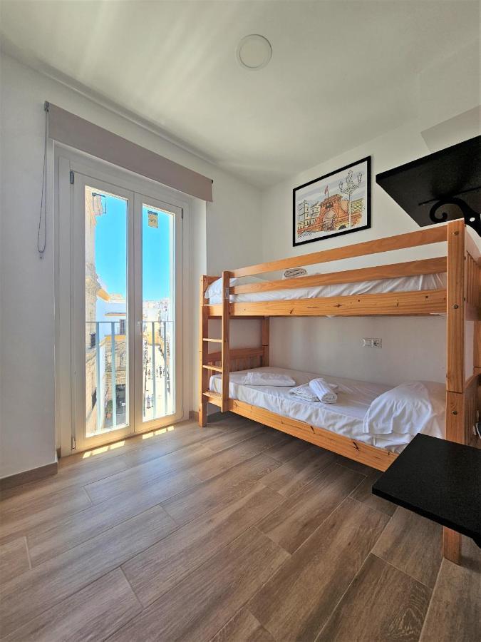 Apartamentos Plaza Santo Domingo Cádiz Exterior foto